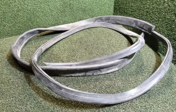 Mercedes-Benz S W222 Engine compartment rubber A2226280198