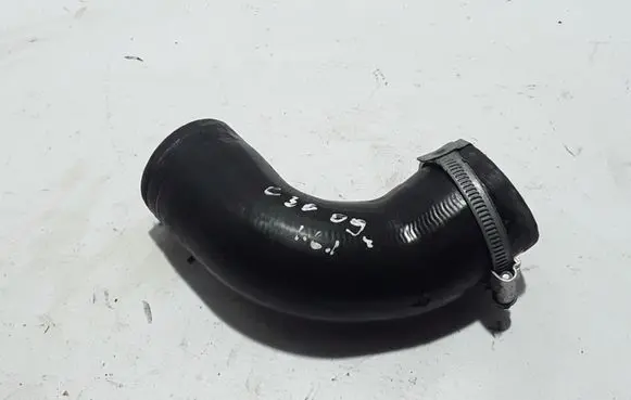 Volvo C30 Intercooler hose/pipe