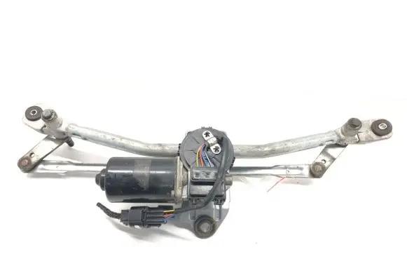 Front wiper linkage and motor