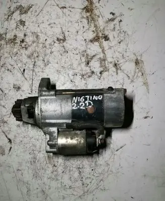Nissan Primera Starter motor 
