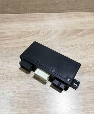 BMW 5 E39 Door control unit/module 6904255