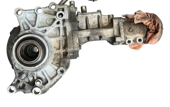 Mitsubishi Lancer Evolution X Gearbox transfer box case 067025