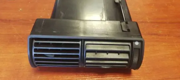 Audi A6 S6 C4 4A Dash center air vent grill 4A1820902
