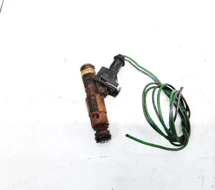 Volvo S70 V70 V70 XC Fuel injector 0280155831 9186340