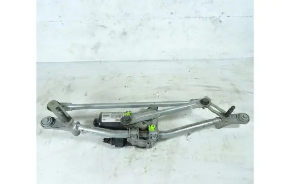 Fiat Tipo Front wiper linkage and motor W000074253