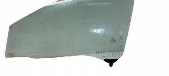 Hyundai ix35 Front door window glass four-door