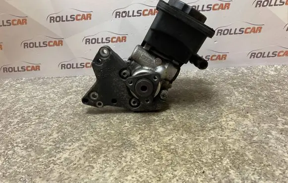 BMW 5 E60 E61 Power steering pump 7693974101 96209
