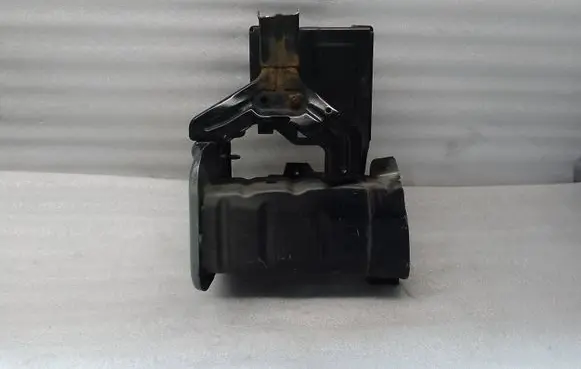 Volvo V40 Front bumper mounting bracket 31290752