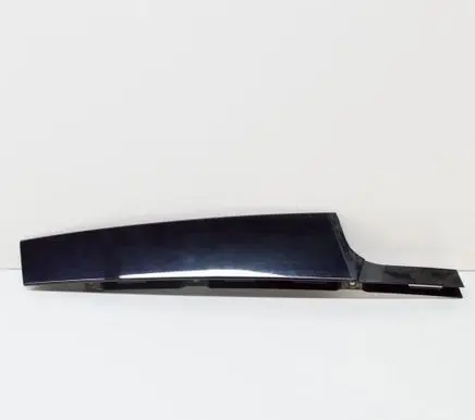 Mini Cooper Countryman R60 Front door glass trim molding 9800551