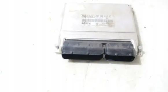 Volkswagen PASSAT B5.5 Engine control unit/module ECU 0261207636