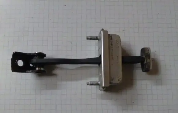 Ford Focus C-MAX Rear door check strap stopper 3M51R23500A5 015AED4E