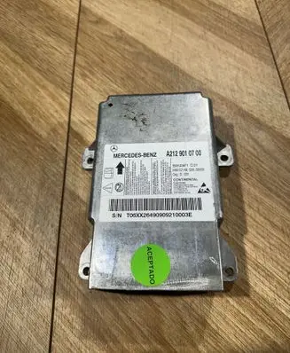 Mercedes-Benz E W212 Airbag control unit/module A2129010700 5WK43871
