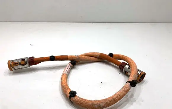 Mercedes-Benz Sprinter W907 W910 High voltage cable A9105404356