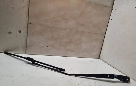 Front wiper blade arm