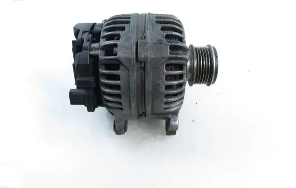 Audi A2 Generator/alternator 0124525050 06F903023F