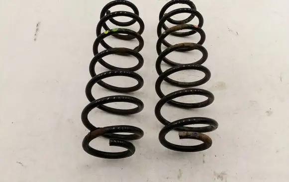 Volkswagen Polo V 6R Rear coil spring