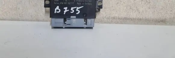 Mercedes-Benz E W212 Parking PDC control unit/module A0009003706