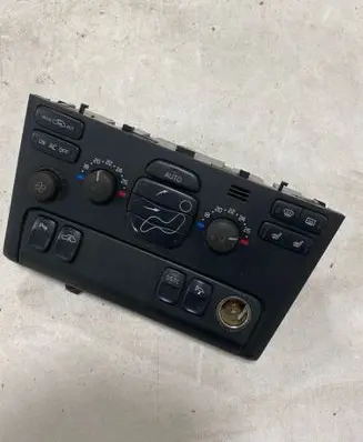 Volvo XC90 Climate control unit 30746025 05W09E03 M809CB00051