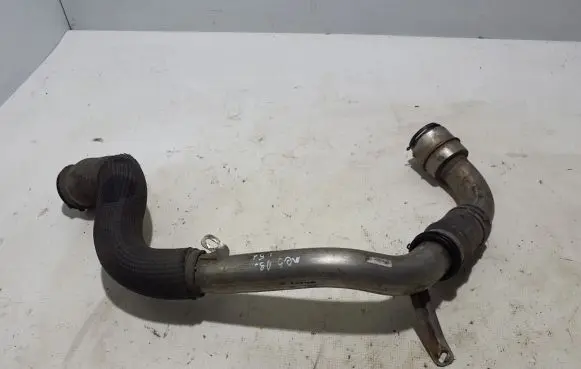 Intercooler hose/pipe