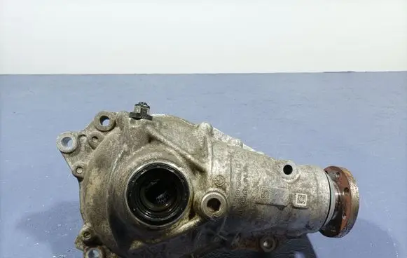 Audi A4 S4 B7 8E 8H Front differential 9896285