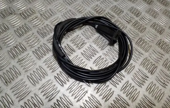 Hyundai ix35 Fuel cap flap release cable 