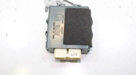 Lexus IS III XE30 Door central lock control unit/module 8597053050