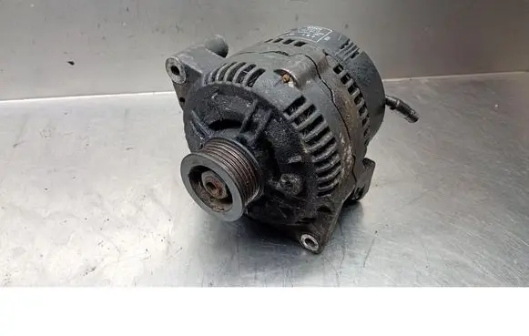Volvo S40, V40 Generator/alternator 9162683