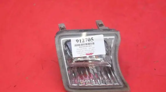 Toyota Prius (XW30) Front indicator light 81520-47010