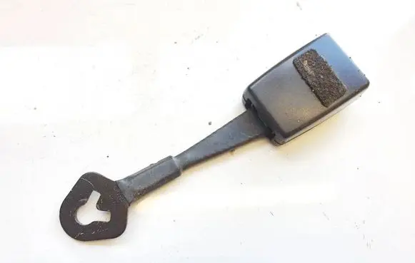 Audi A4 S4 B6 8E 8H Front seatbelt buckle 8e0857755c