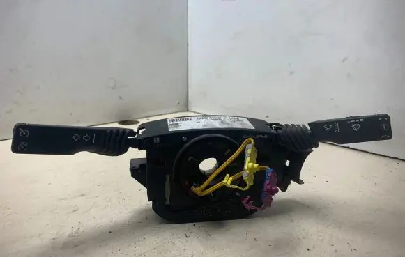 Opel Signum Ignition lock contact 13132473