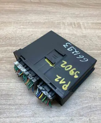 Nissan Primera Comfort/convenience module 28550AV710 5WK48123