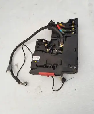 Mercedes-Benz C W204 Fuse module A2075400740