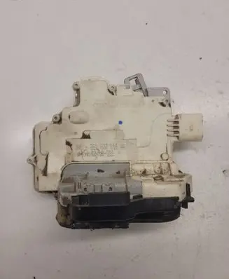 Audi A4 S4 B7 8E 8H Front door lock 8E1837016AA