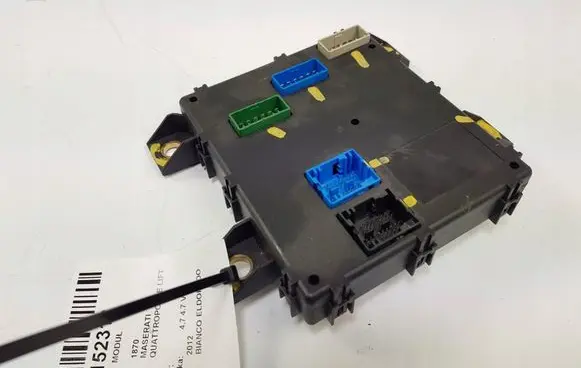 Maserati Quattroporte Fuse box set 210683 SKRZYNKA BSI