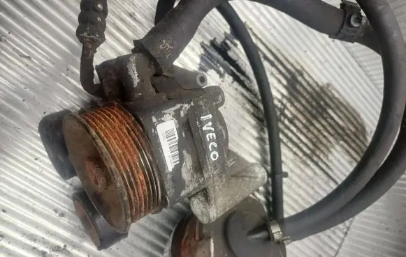 Iveco Daily 35 - 40.10 Power steering pump 504385414 7612955124