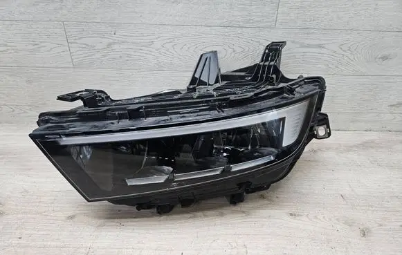 Opel Astra L Headlight/headlamp 9858777280