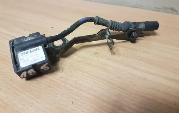 Audi A8 S8 D3 4E Air suspension front height level sensor 4E0616575K
