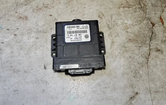 Volkswagen Transporter - Caravelle T5 Gearbox control unit/module 09K927750H