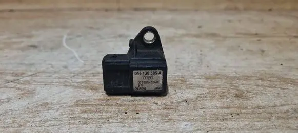 Volvo S70 V70 V70 XC Air pressure sensor 046130385A