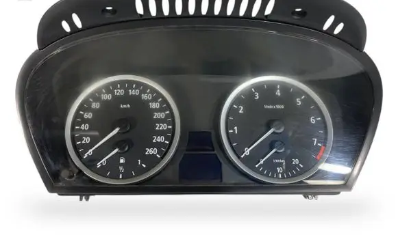 BMW 5 E60 E61 Speedometer (instrument cluster) 6983149 62116983149