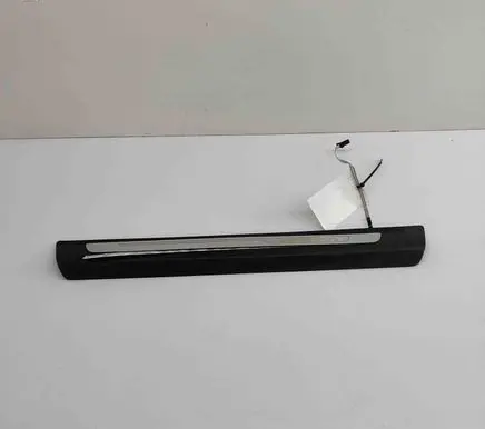 Audi Q7 4M (A) pillar trim 4M0947405A
