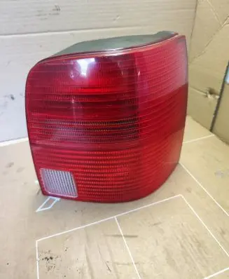 Volkswagen PASSAT B5 Rear/tail lights 3B9945112F