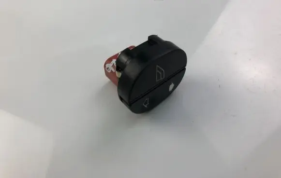 Ford Fiesta Electric window control switch 96FG14529AC