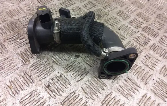 Smart ForFour II W453 Air intake hose/pipe 144695692r