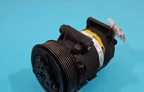 Nissan Primera Air conditioning (A/C) compressor (pump) 8200053264 IMPRK1397530