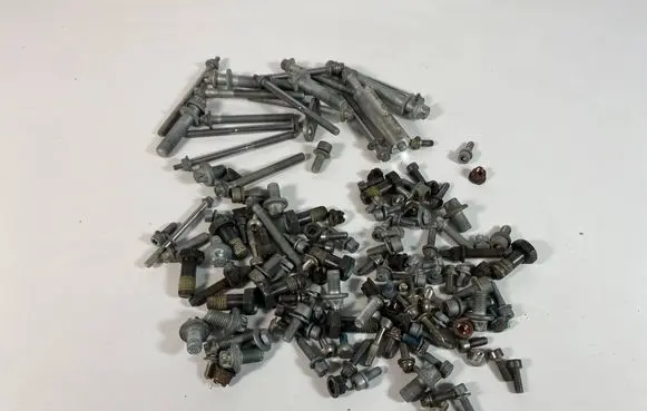 BMW 5 G30 G31 G38 Nuts/bolts 