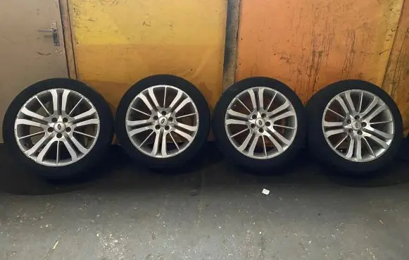 R20 alloy rim
