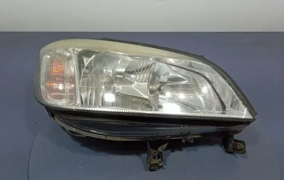 Opel Zafira A Headlight/headlamp 90582022