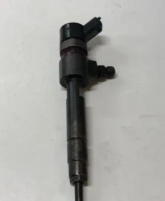 Opel Zafira B Fuel injector 0445110276