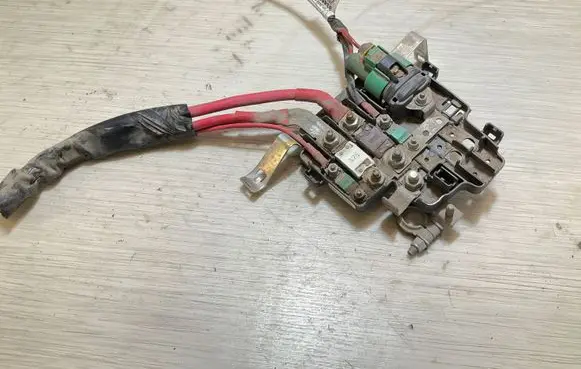 Opel Vivaro Positive wiring loom 